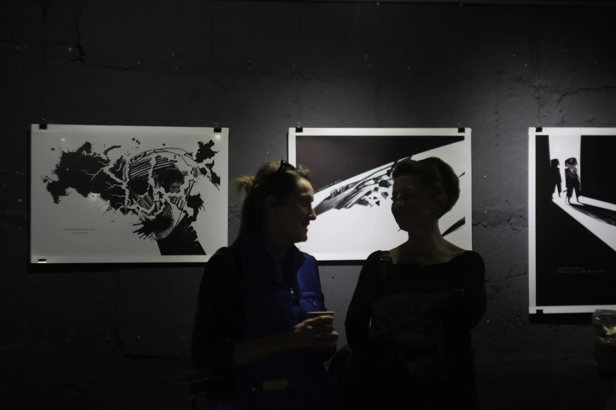 Фото до проєкту "Poisoning" від євген григор'єв, проєкт типу Виставки, базується у Підземний перехід "Ваґабундо" вул. Пилипа Орлика, буд. 7, Івано-Франківськ, створено у 27.02.2026 Фото 11 з 12.