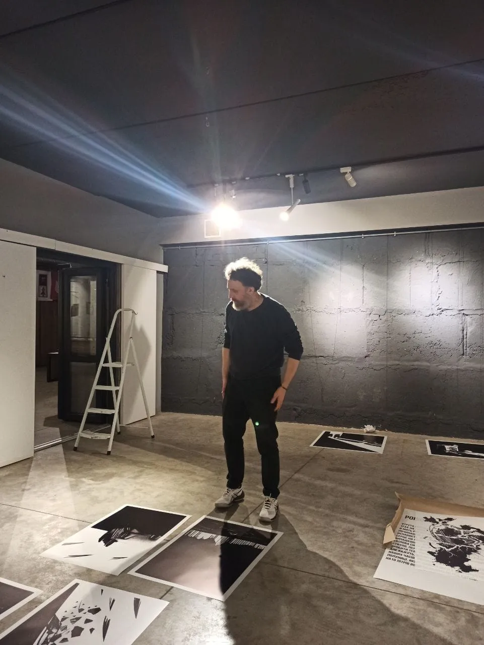 Фото до проєкту "Poisoning" від євген григор'єв, проєкт типу Виставки, базується у Підземний перехід "Ваґабундо" вул. Пилипа Орлика, буд. 7, Івано-Франківськ, створено у 27.02.2026 Фото 7 з 12.