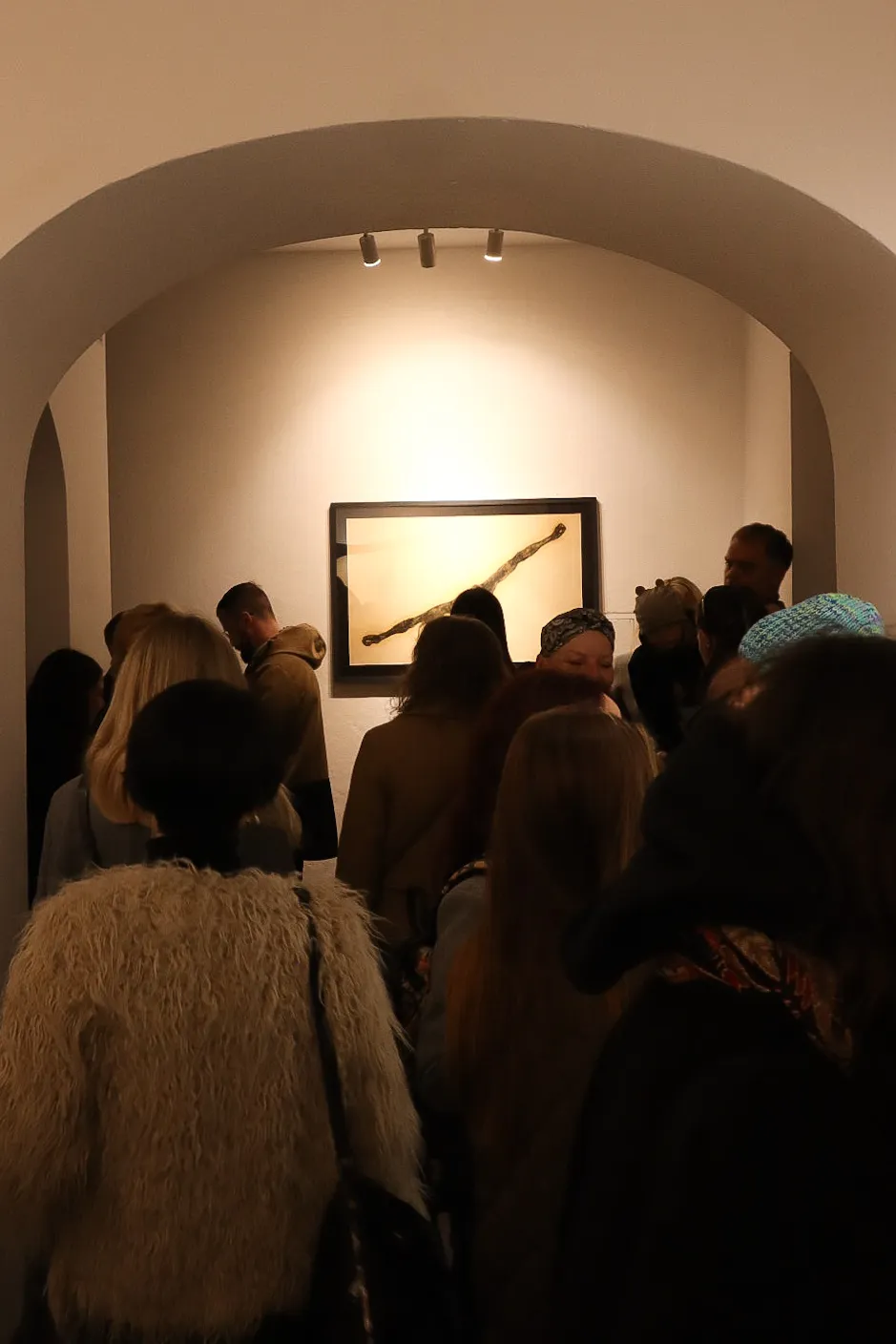 Фото до проєкту "Посмішка розіп'ятої людини" від євген григор'єв, проєкт типу Виставки, базується у Галерея "Світло" м. Львів, вул. Валова, буд. 19, створено у 05.02.2026 Фото 11 з 20.