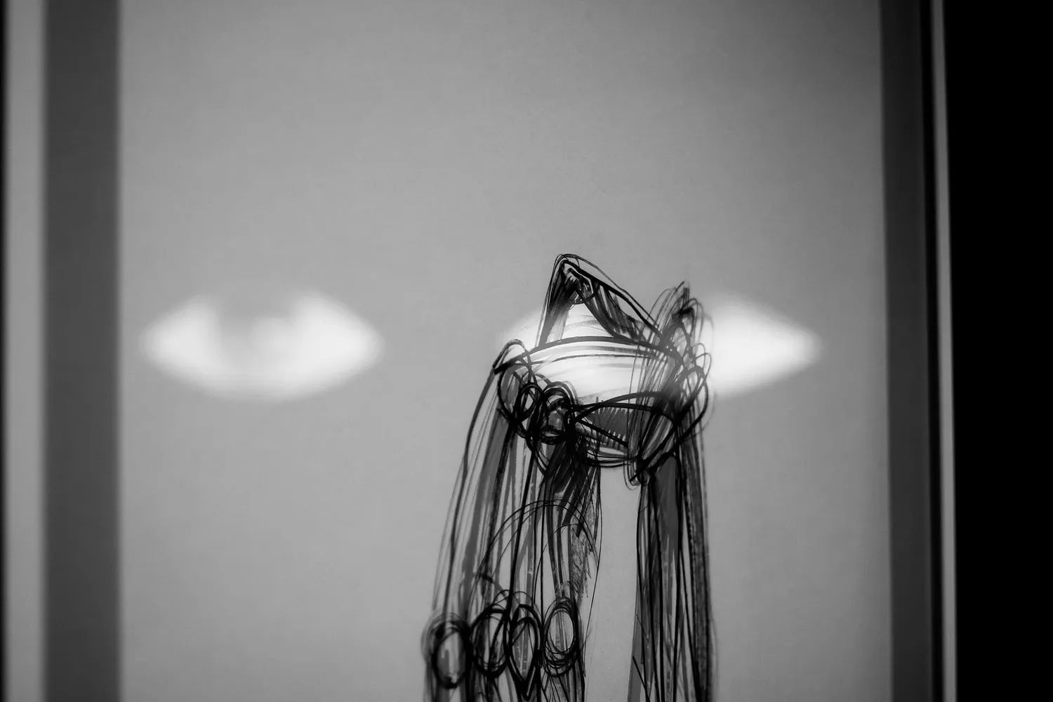 Обкладинка проєкту "Приземлення" від євген григор'єв, проєкт типу Виставки, базується у Галерея "Музей Ідей" вул. Валова, буд.18А, Львів, створено у 15.02.2026